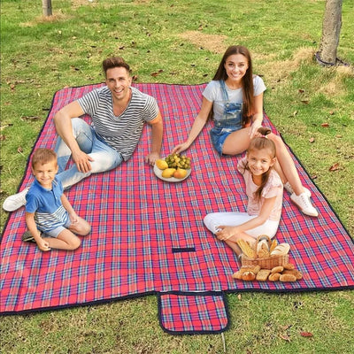 Waterproof Picnic Blanket. Ideal for Festival Gatherings.  200x200 CM